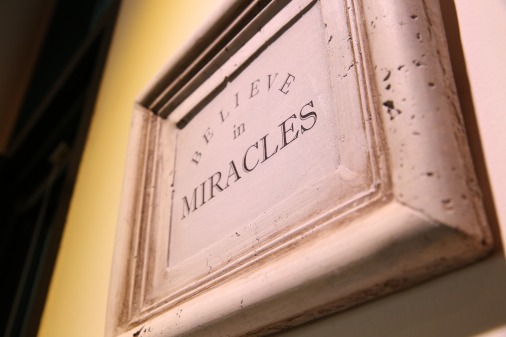 miracle-364681_1920